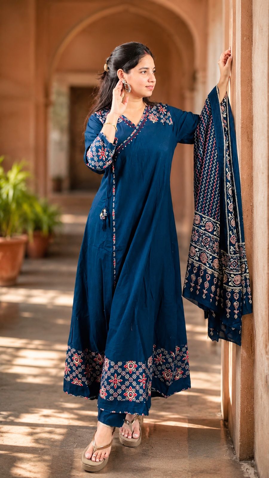 Navy Blue Floral Printed Anarkali Kurta Set with Dupatta thumbnail 2